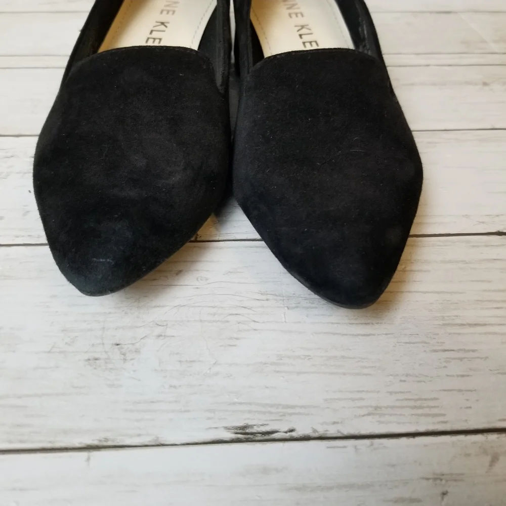 Anne Klein Kimbra Suede Leopard Print Block Heel Pump Heel
